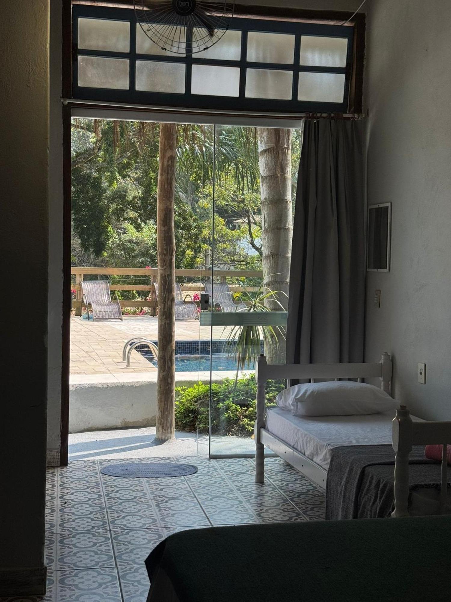 Vilarejo Praia Do Pereque Suites Ilhabela Ngoại thất bức ảnh